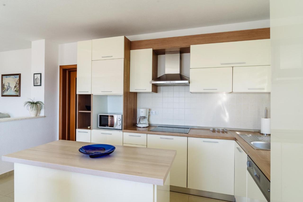 Apartman Niko Каштела Екстер'єр фото