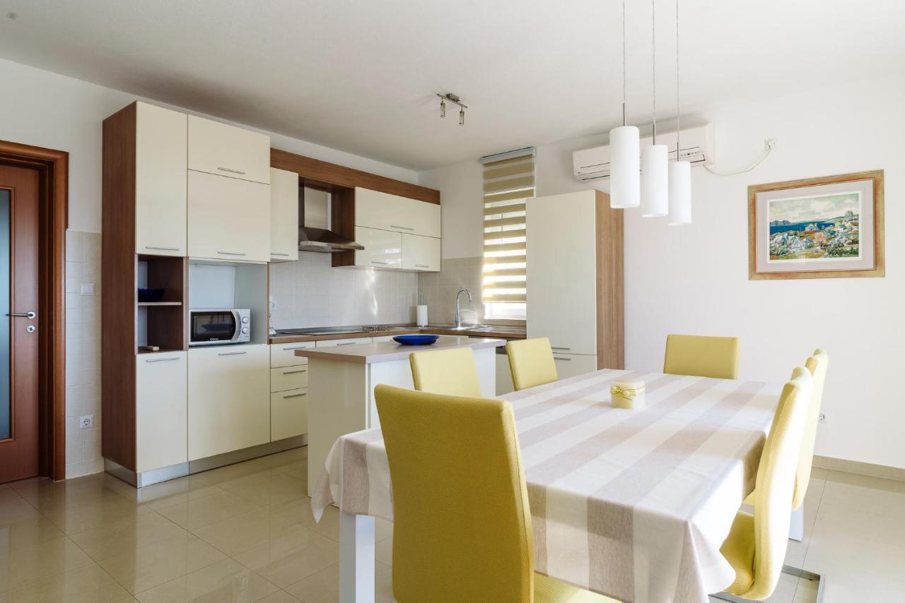 Apartman Niko Каштела Екстер'єр фото