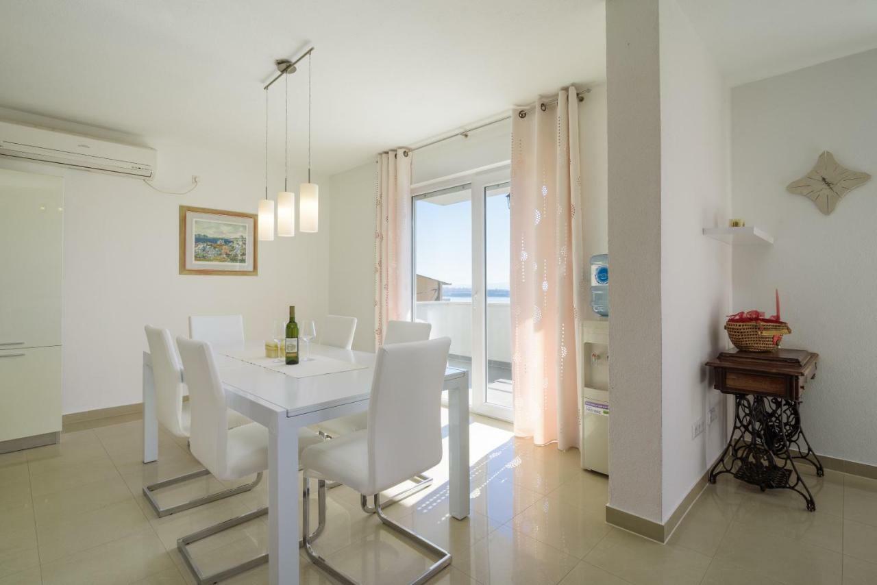 Apartman Niko Каштела Екстер'єр фото